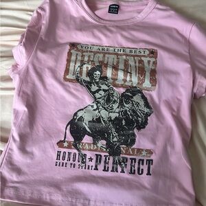 SHEIN Pink Graphic Crop Top